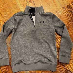 Under Armour Youth Medium 1/4 zip